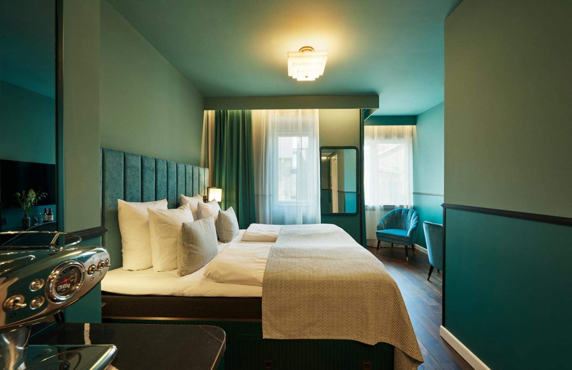 Hotel Wide 4*