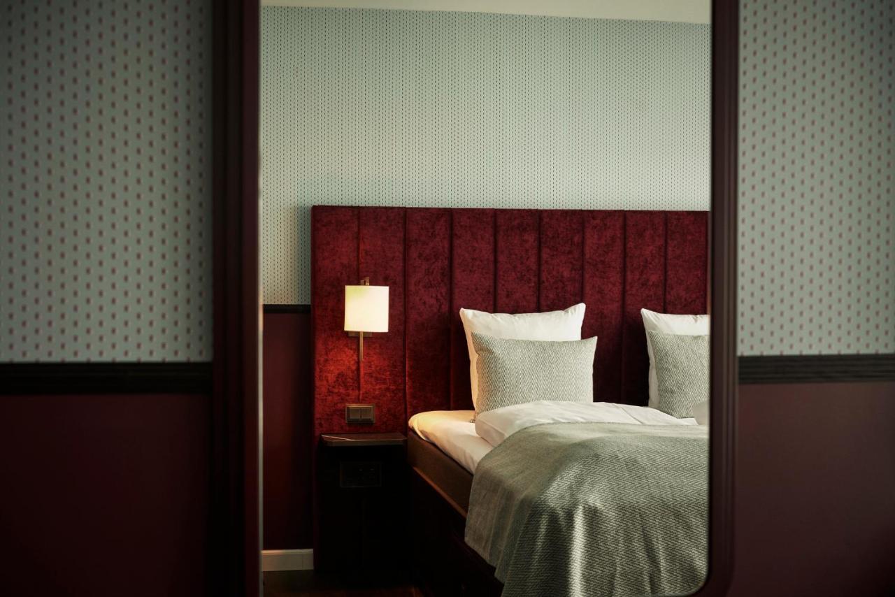 Hotell Wide 4*